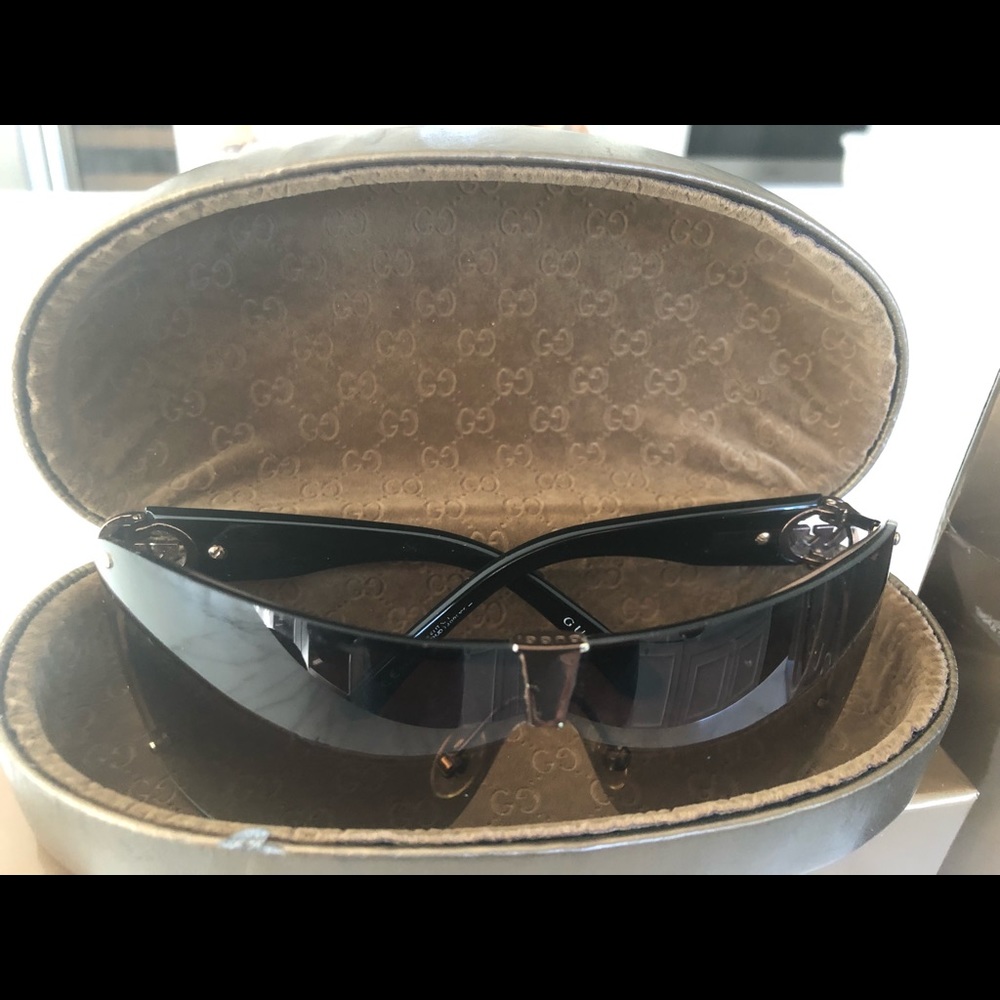 GUCCI GLASSES - Picture 2 of 7